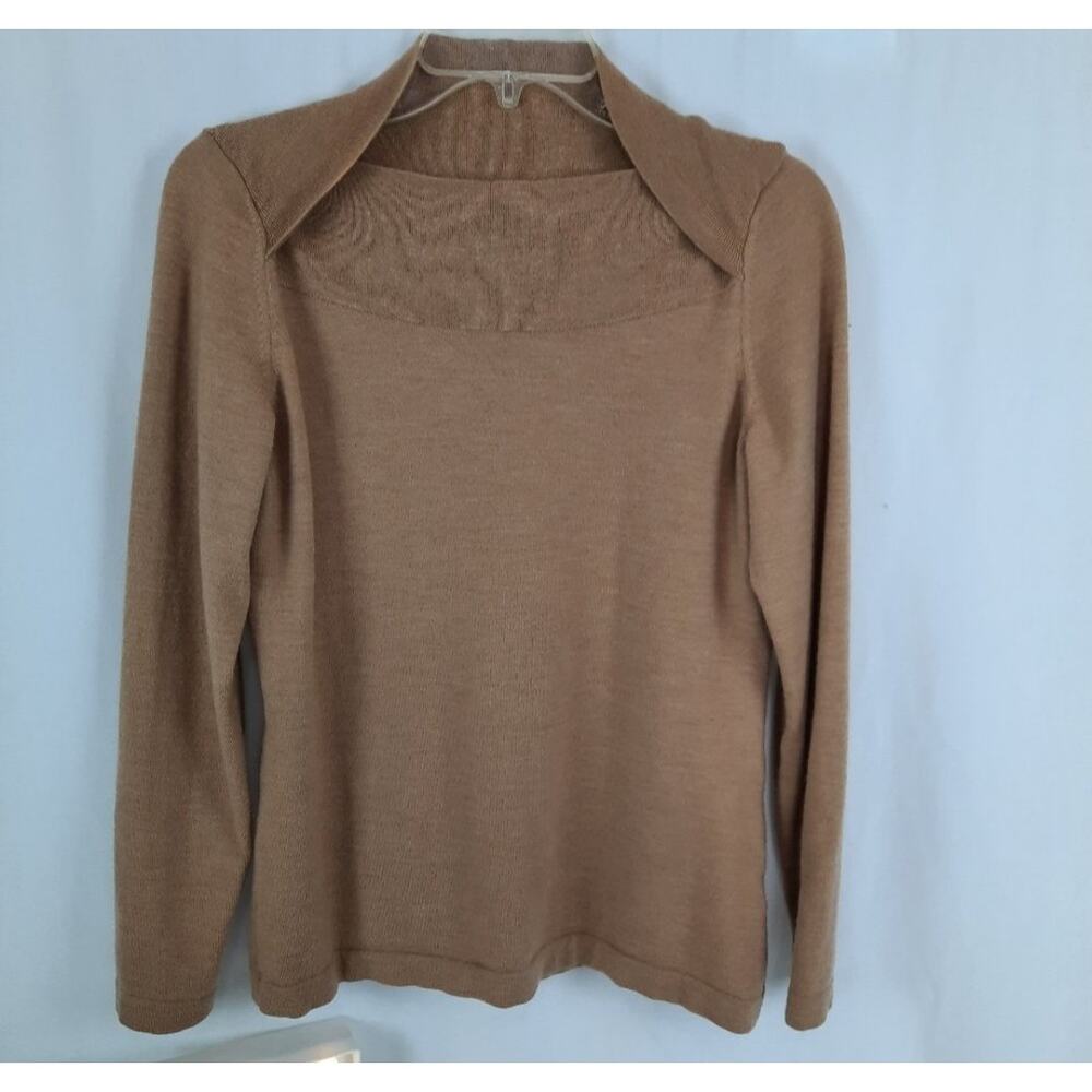 Banana Republic Fine Merino Wool Sweater, Size Medium